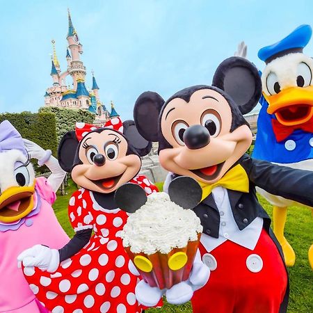 モンテヴランStudio Confort Parisアパートメント エクステリア 写真
